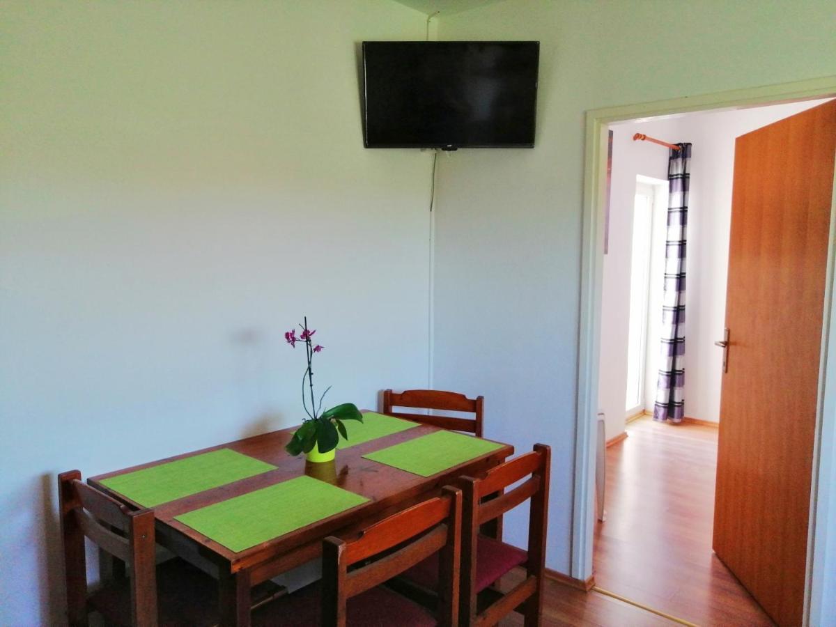 Apartments Brkovic Sukošan Εξωτερικό φωτογραφία