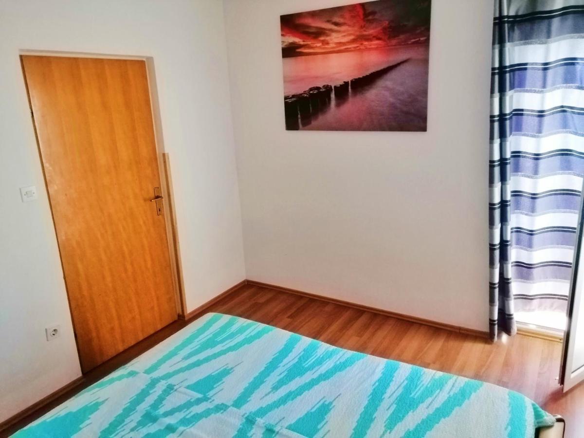 Apartments Brkovic Sukošan Εξωτερικό φωτογραφία
