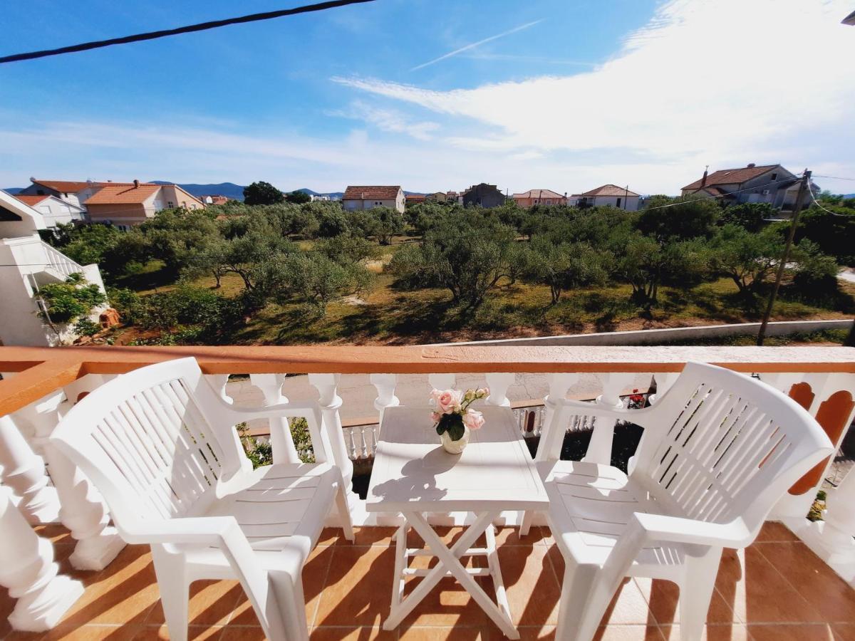 Apartments Brkovic Sukošan Εξωτερικό φωτογραφία