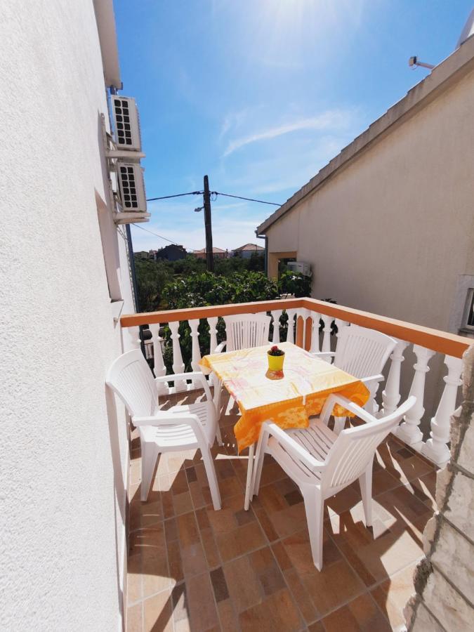 Apartments Brkovic Sukošan Εξωτερικό φωτογραφία
