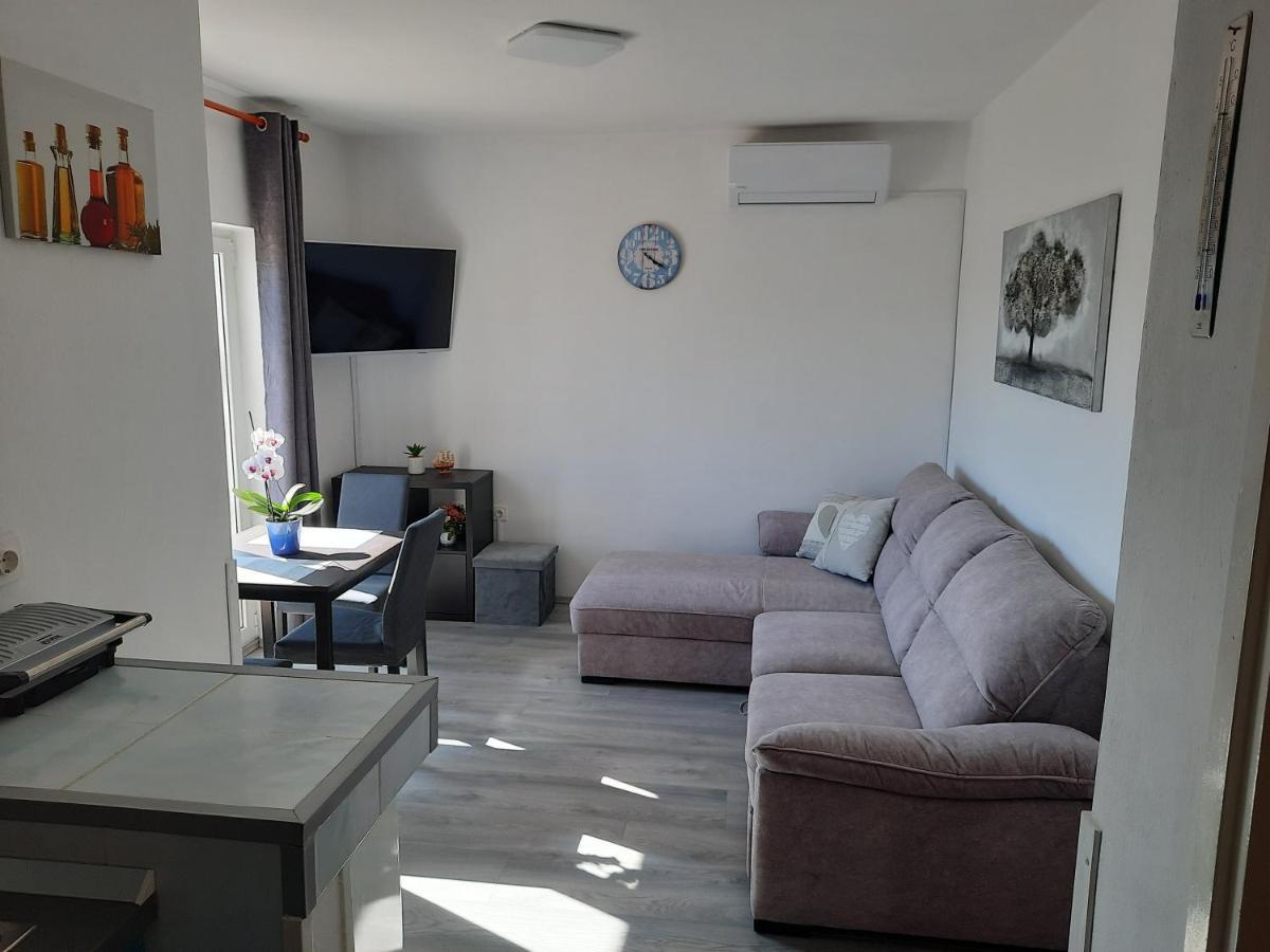 Apartments Brkovic Sukošan Εξωτερικό φωτογραφία